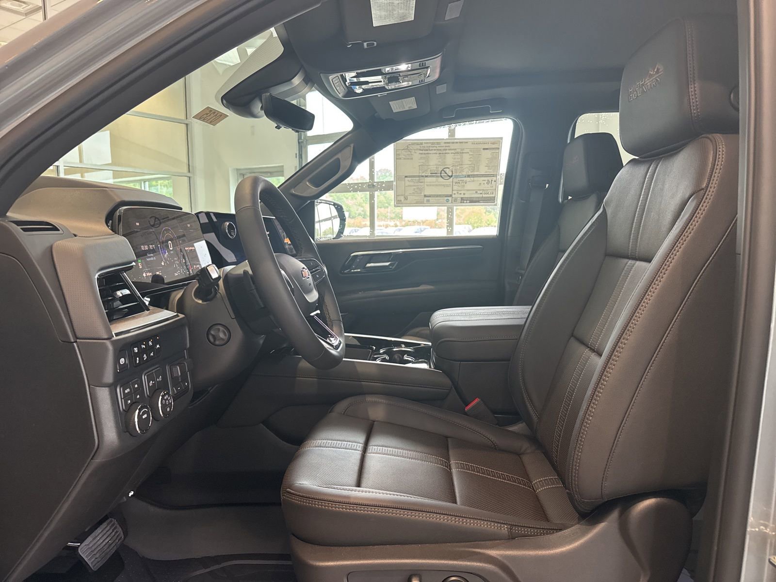 New 2026 Chevrolet Tahoe High Country w/ Sun And Tow Package image 22