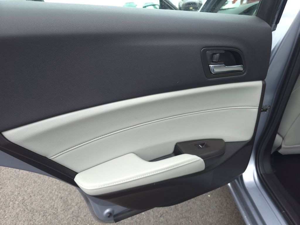 Used 2016 Acura ILX image 28