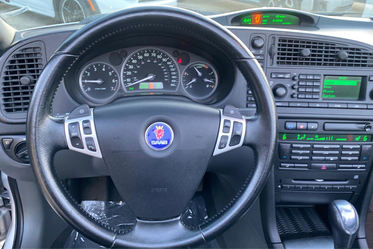Used 2004 Saab 9-3 Aero FWD image 14