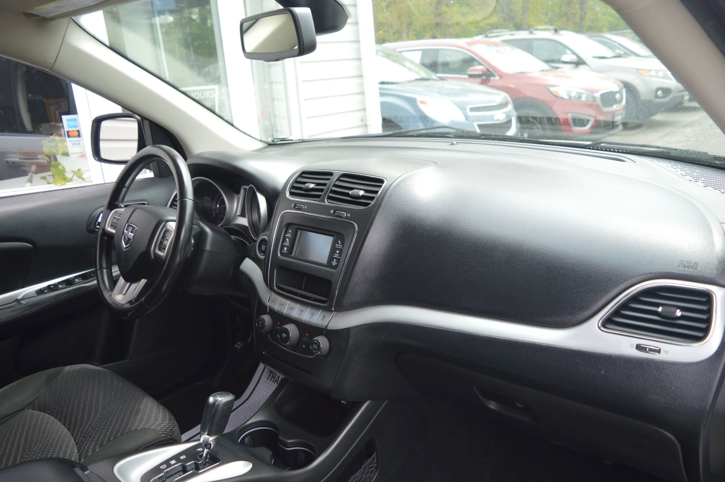 Used 2019 Dodge Journey SE w/ Connectivity Group FWD image 31