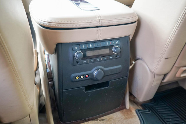 Used 2009 Cadillac Escalade AWD image 55
