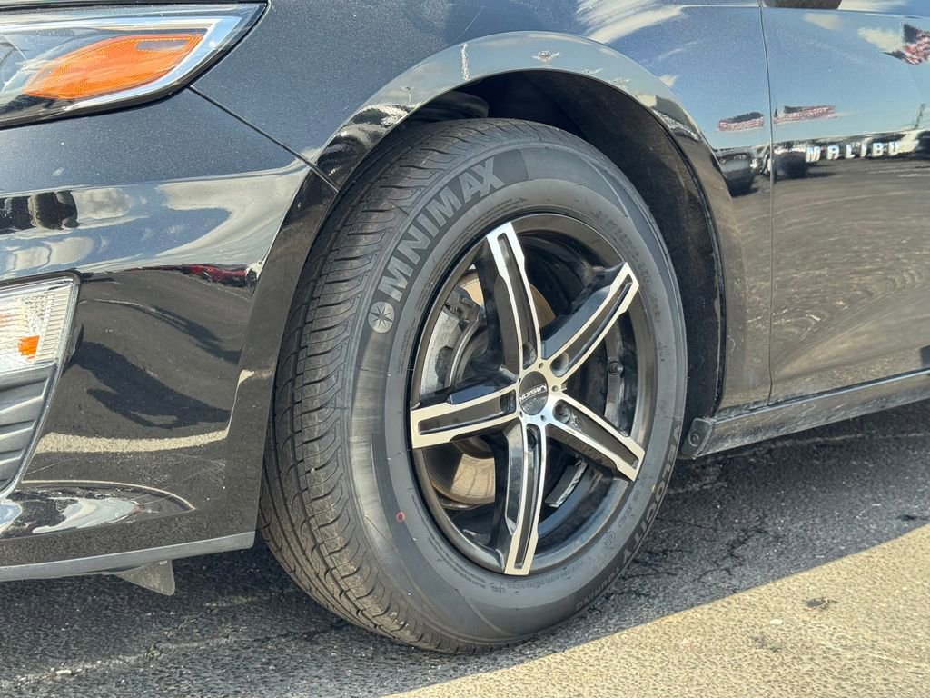 Used 2022 Chevrolet Malibu LS image 9