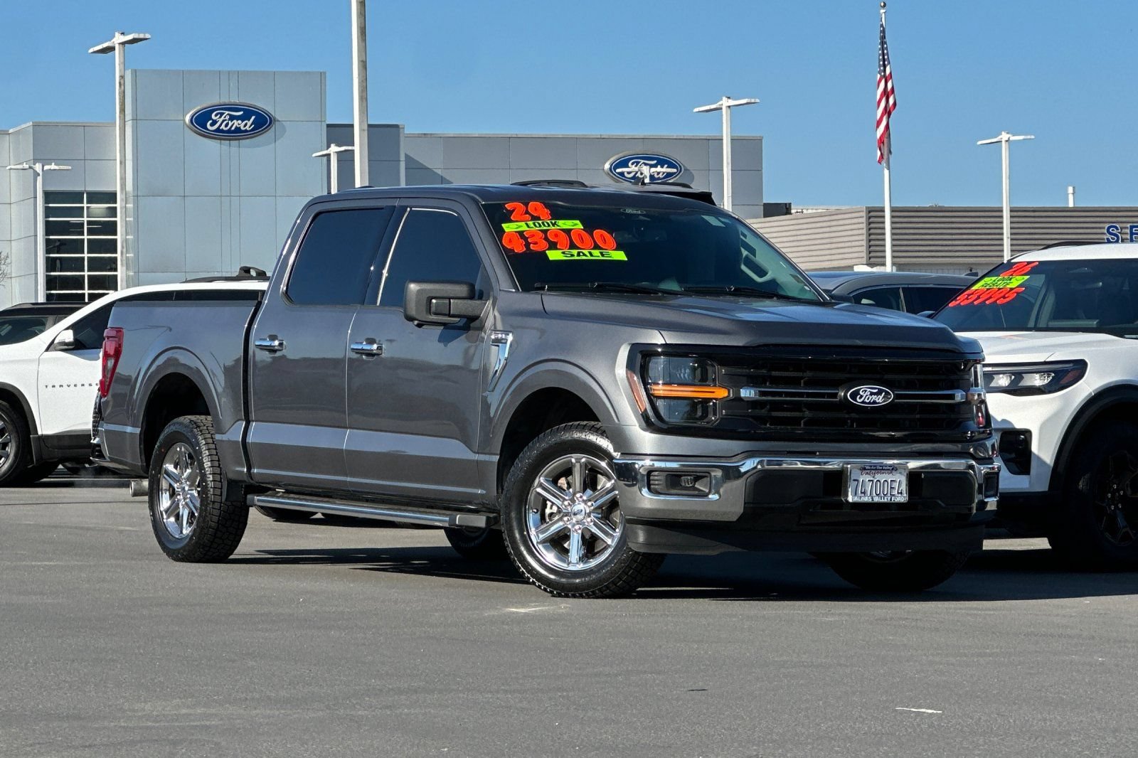 Used 2024 Ford F150 XLT RWD image 2