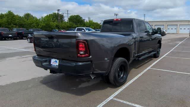 New 2026 RAM 3500 Tradesman AWD/4WD image 8