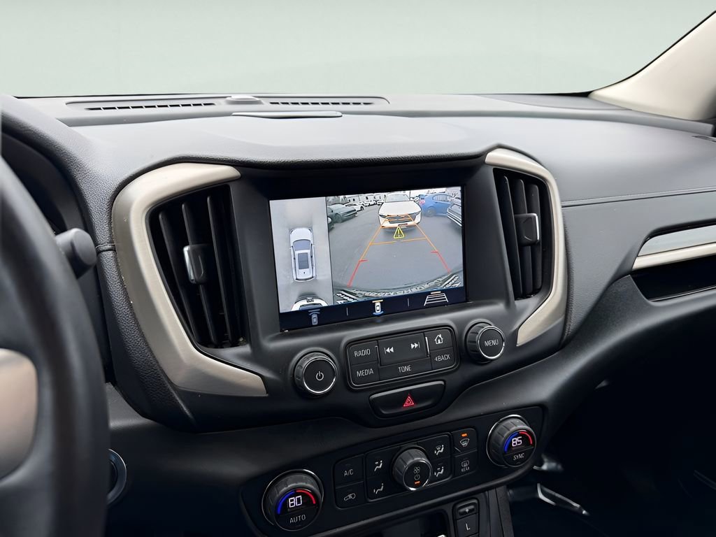 Used 2018 GMC Terrain Denali w/ Advanced Safety Package AWD/4WD image 25