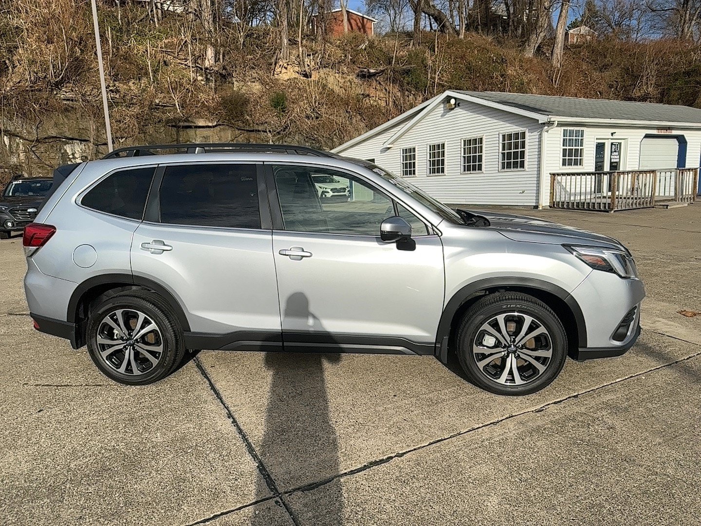 Used 2024 Subaru Forester Limited AWD/4WD image 3