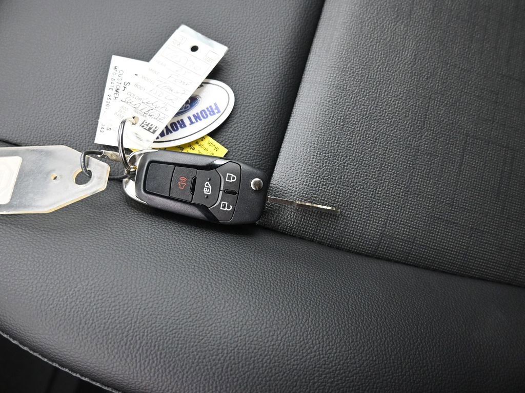 New 2025 Ford Transit 150 Low Roof image 20