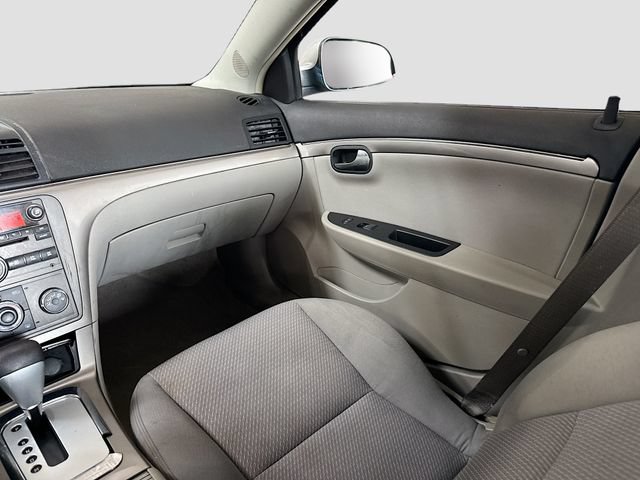 Used 2009 Saturn Aura XE FWD image 20