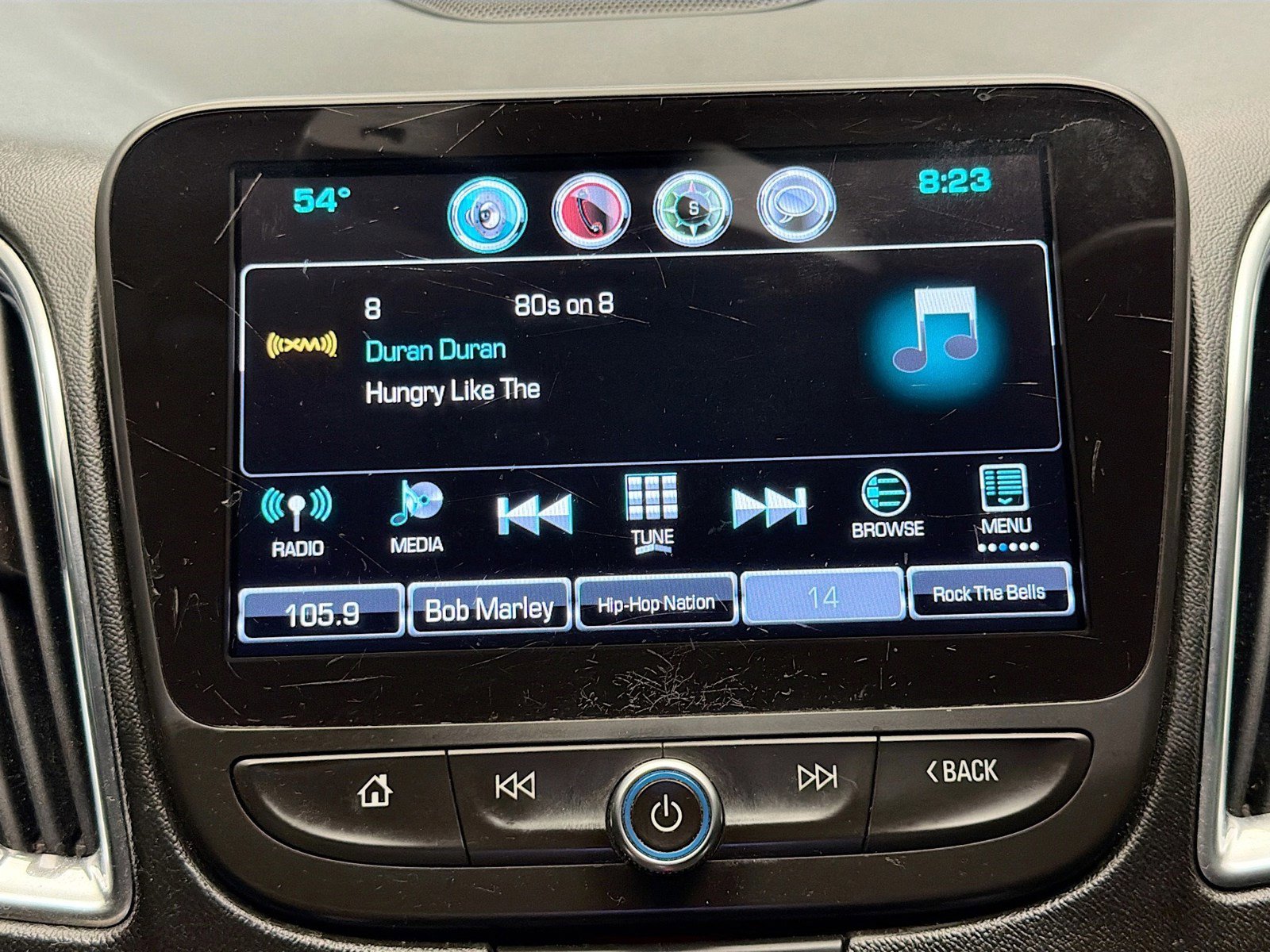 Used 2016 Chevrolet Malibu Premier FWD image 9