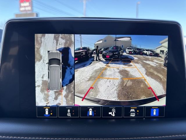 Used 2022 GMC Yukon AT4 image 5