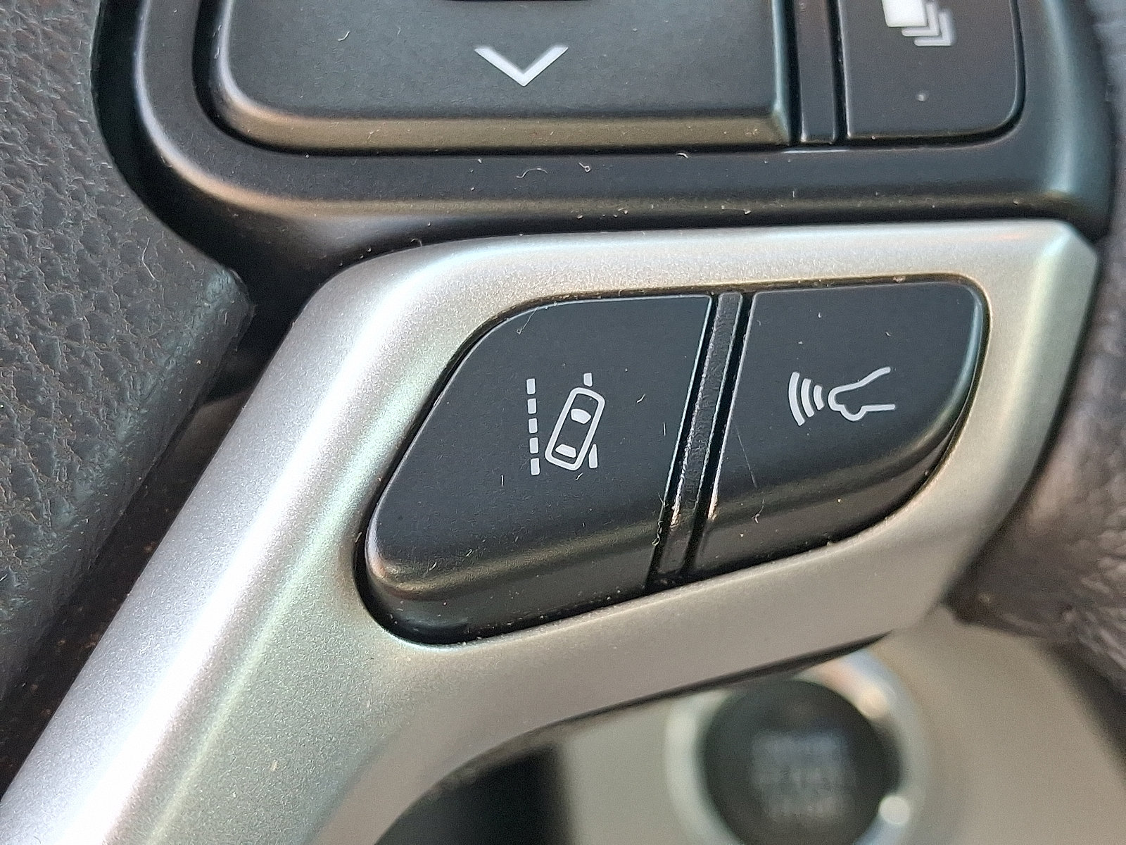 Used 2018 Toyota Sienna XLE w/ XLE Navigation Package FWD image 28