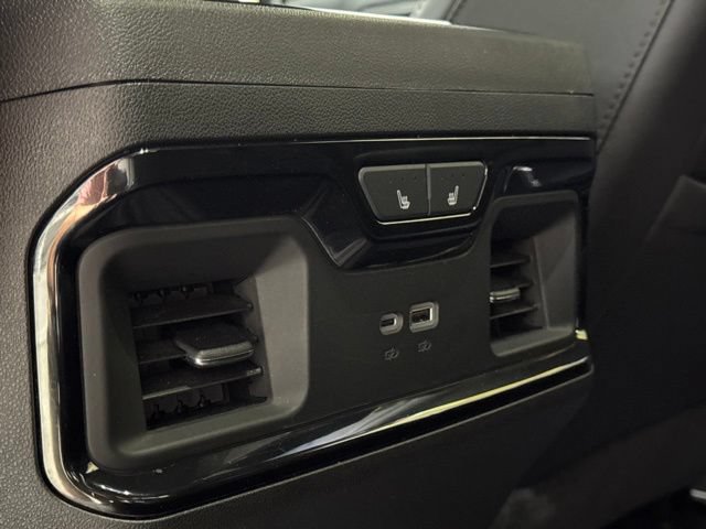 Used 2026 GMC Sierra 2500 AT4 AWD/4WD image 17