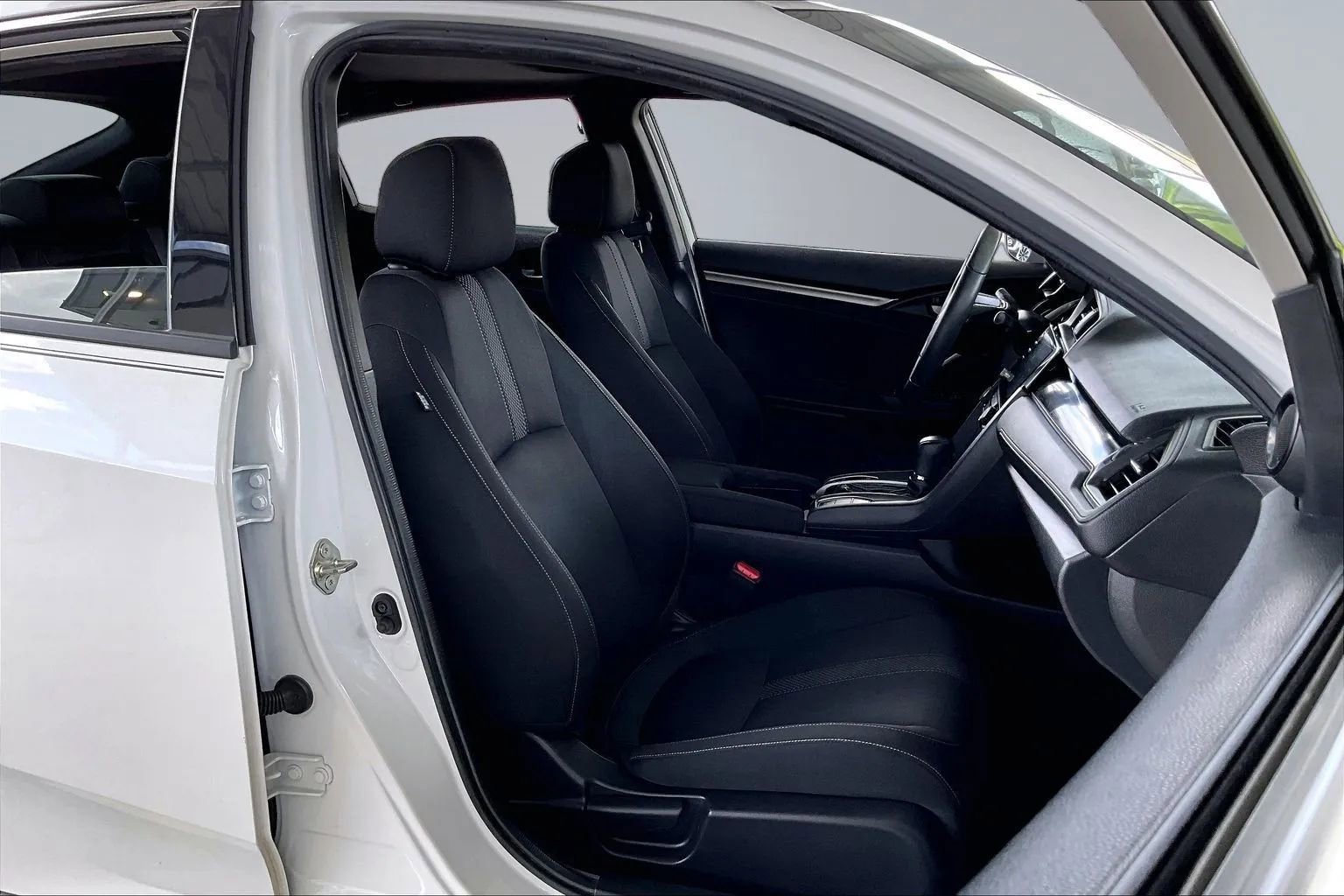 Used 2021 Honda Civic EX image 26