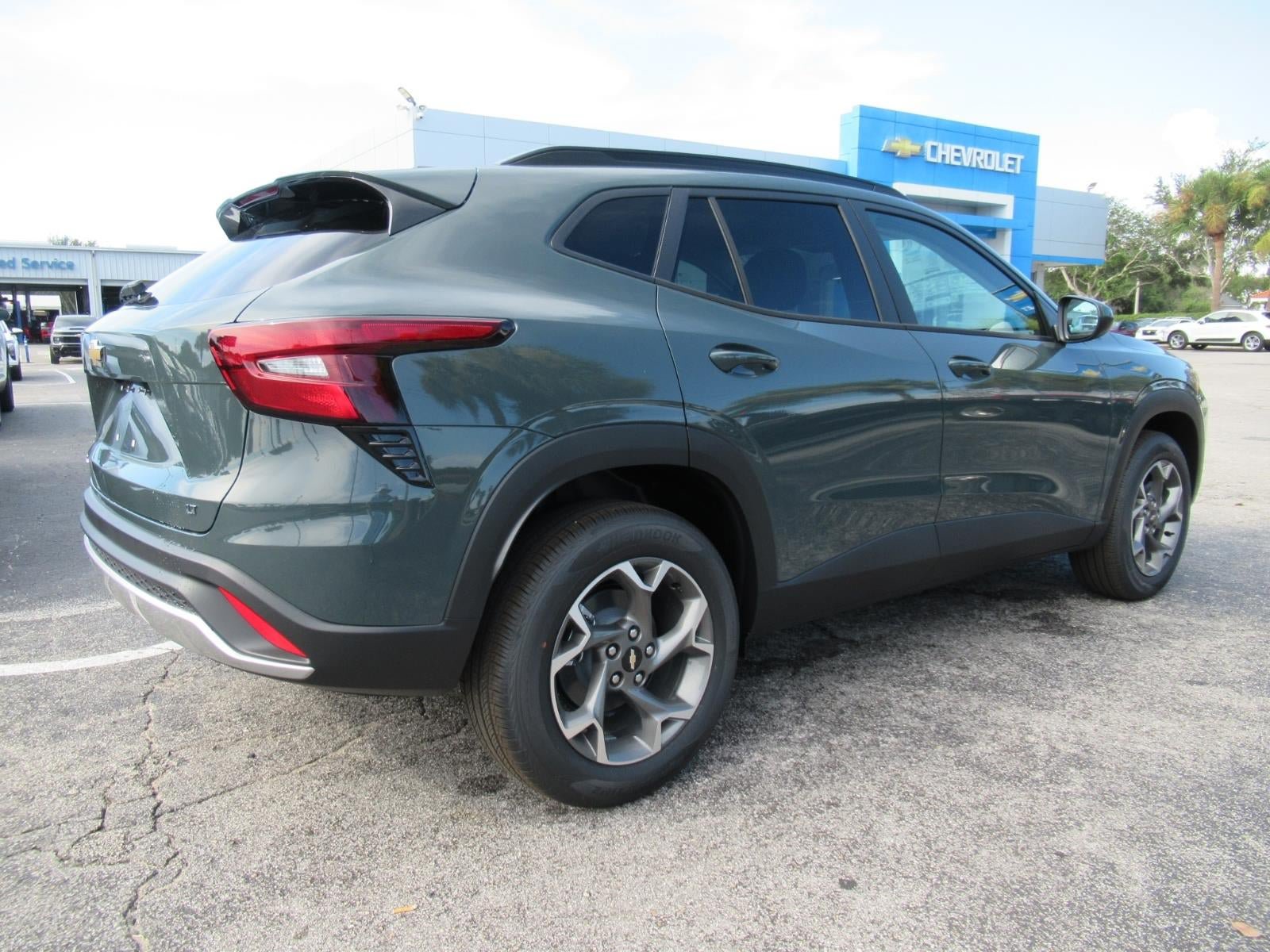New 2026 Chevrolet Trax LT FWD image 5