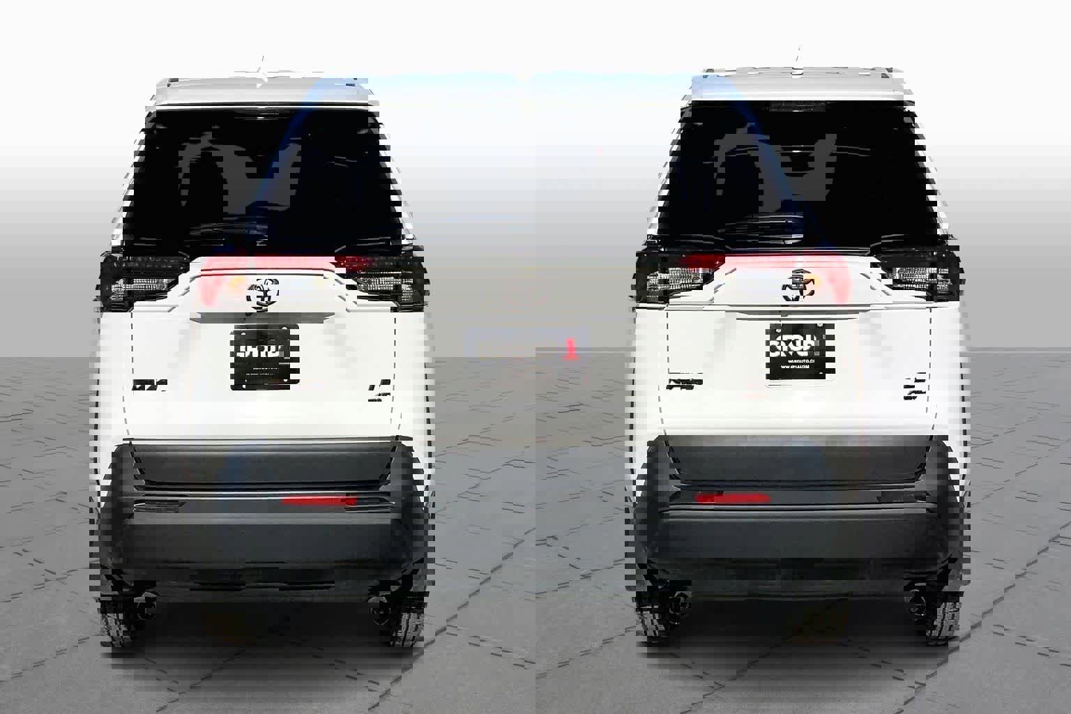 Used 2024 Toyota RAV4 LE image 4