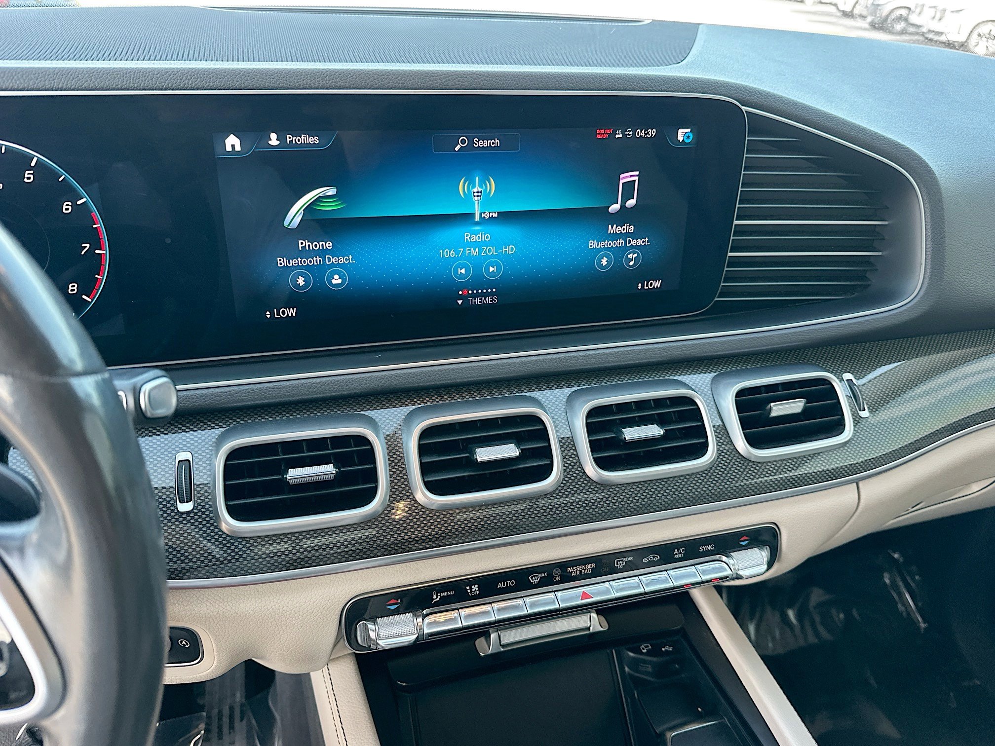 Used 2020 Mercedes-Benz GLE 350 4MATIC image 13