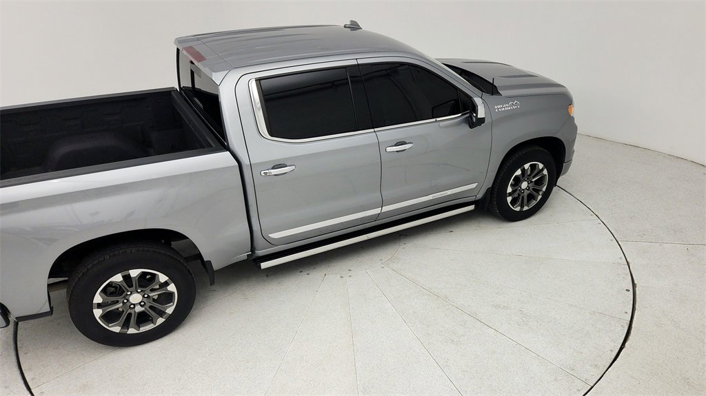 Certified 2023 Chevrolet Silverado 1500 High Country w/ Technology Package image 36