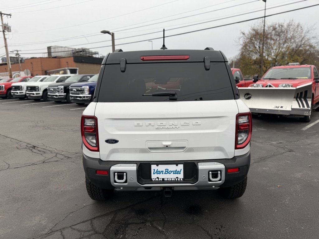 Used 2025 Ford Bronco Sport Badlands w/ Sasquatch Badlands Package image 4