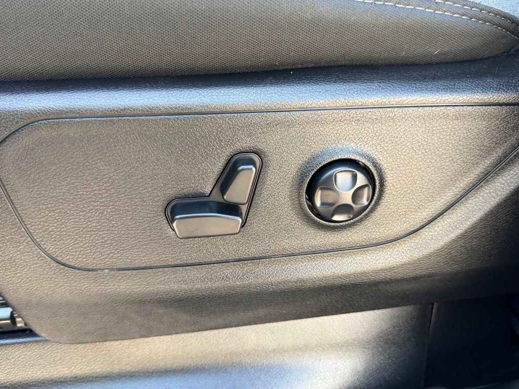 Used 2020 RAM 1500 Big Horn AWD/4WD image 25