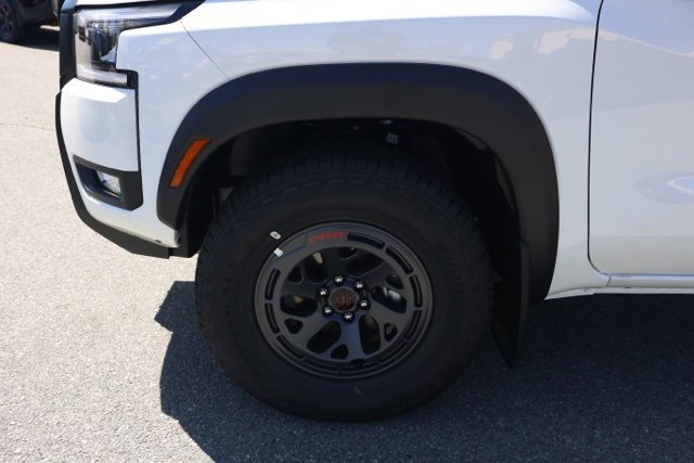 New 2026 Nissan Frontier PRO-4X w/ Pro-4x Convenience Package image 11