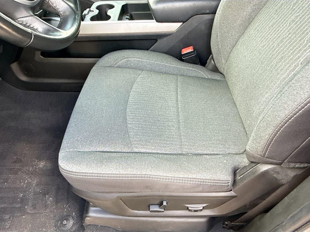 Used 2020 RAM 3500 Big Horn w/ Level 1 Equipment Group image 21