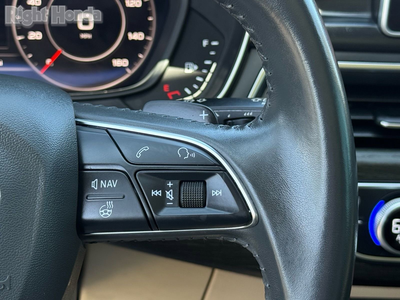 Used 2019 Audi A4 2.0T allroad Premium Plus image 18