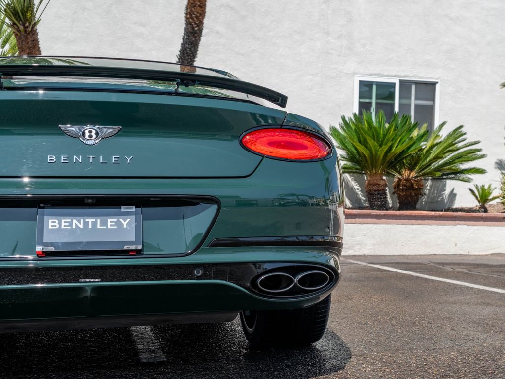 Used 2023 Bentley Continental GT V8 image 37