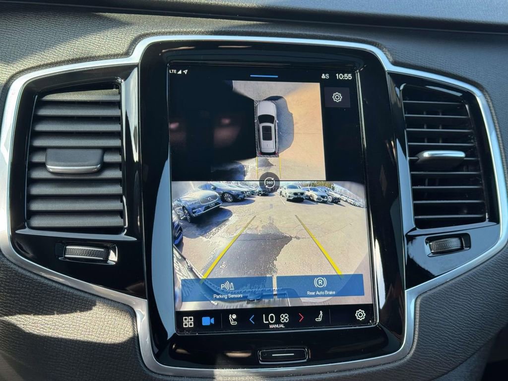 Certified 2024 Volvo XC90 T8 Plus w/ Protection Package Premier image 26