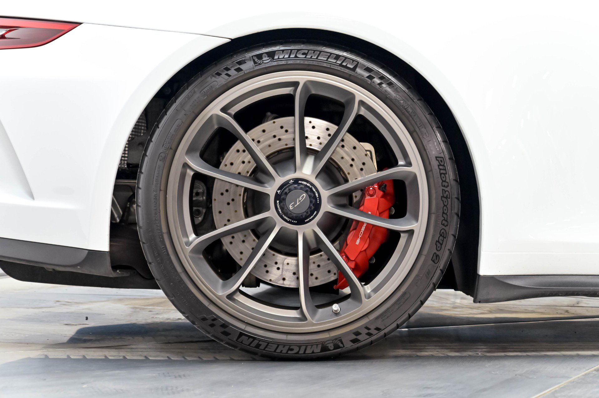 Used 2018 Porsche 911 GT3 RWD image 21