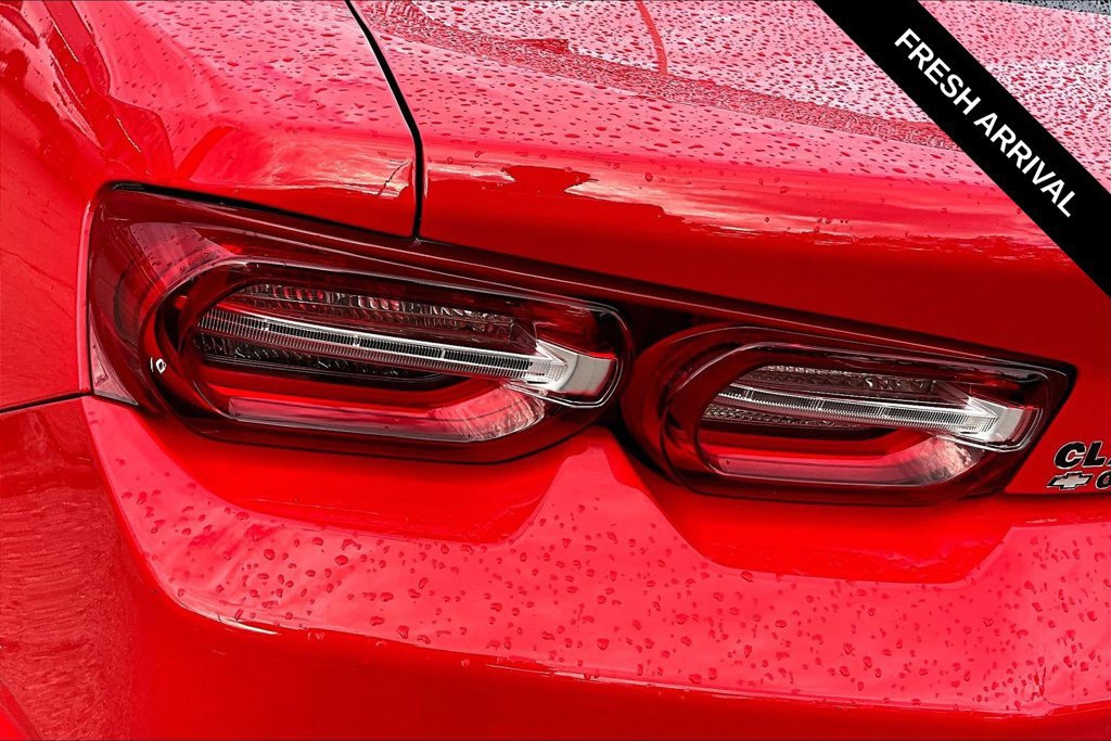 Used 2023 Chevrolet Camaro LT RWD image 21
