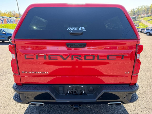 Used 2022 Chevrolet Silverado 1500 LT Trail Boss w/ LT Trail Boss Premium Package AWD/4WD image 5