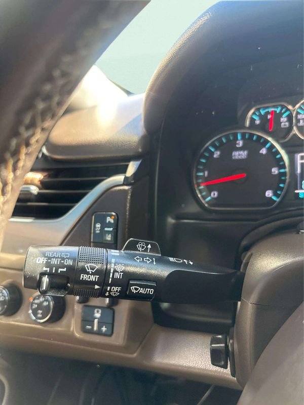 Used 2015 Chevrolet Tahoe LTZ image 25