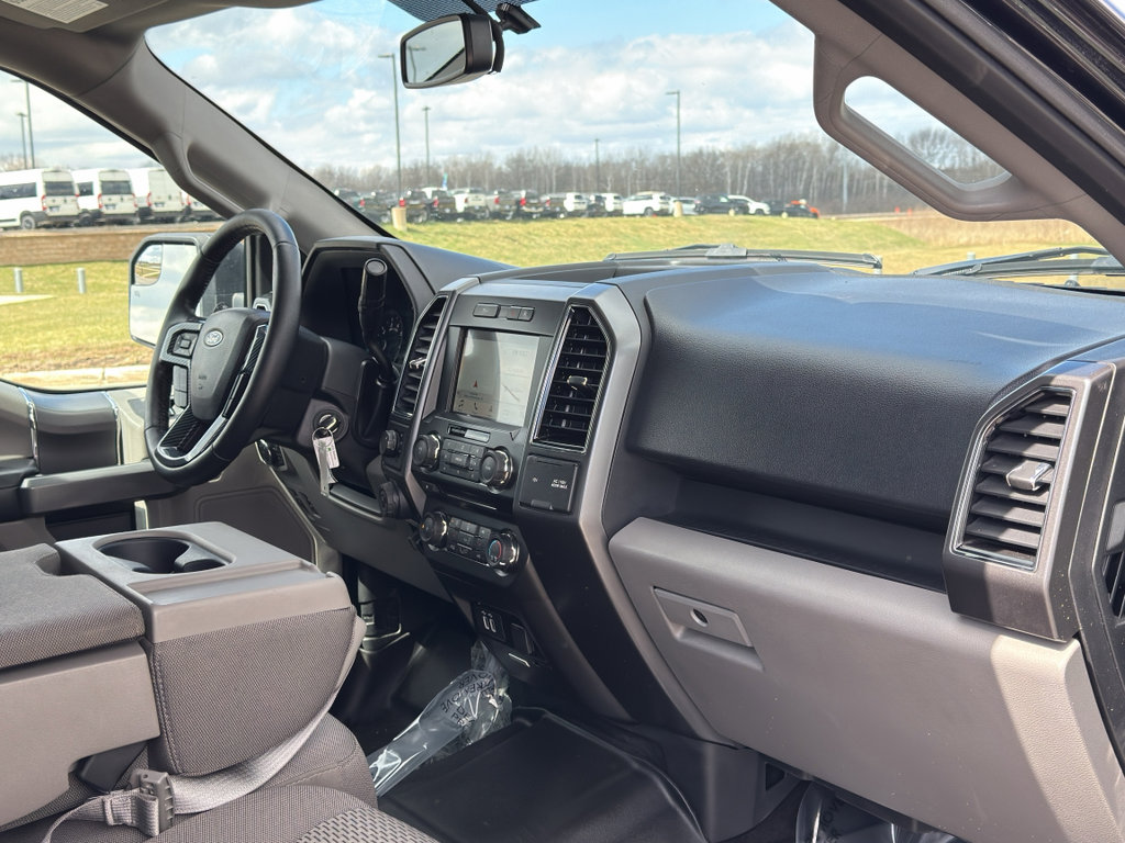 Used 2018 Ford F150 XLT w/ Equipment Group 302A Luxury image 29