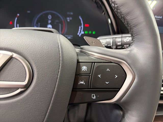 Used 2023 Lexus RX 350 AWD w/ Accessory Package (Z1) image 17