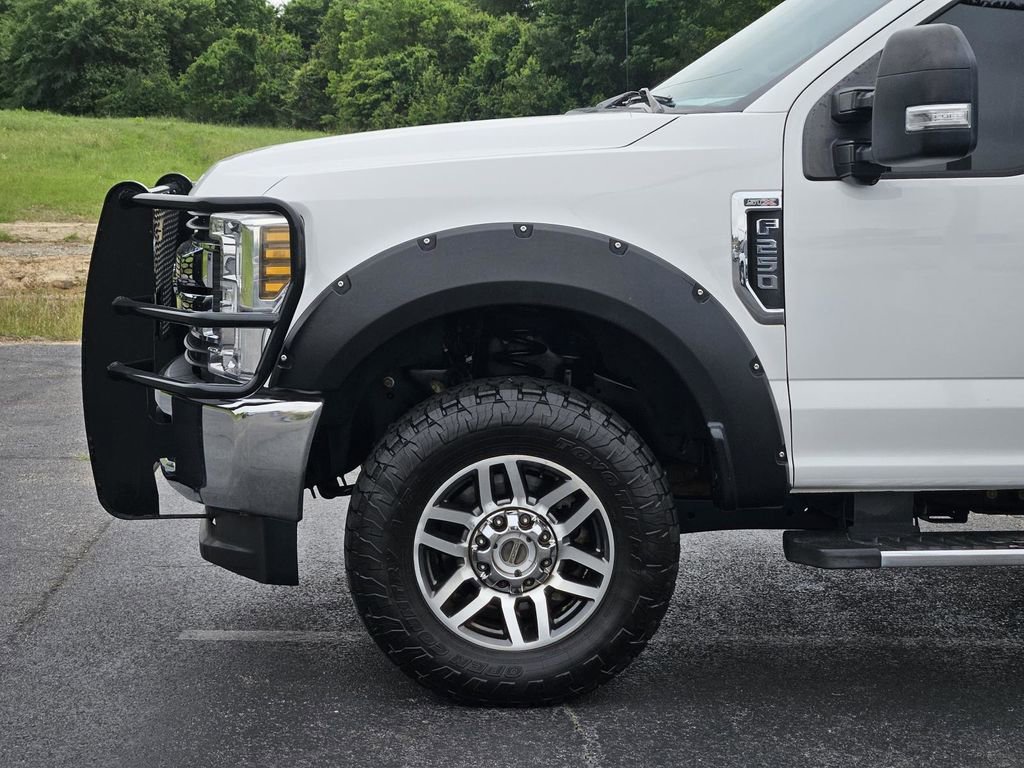 Used 2019 Ford F250 XL w/ STX Appearance Package AWD/4WD image 9