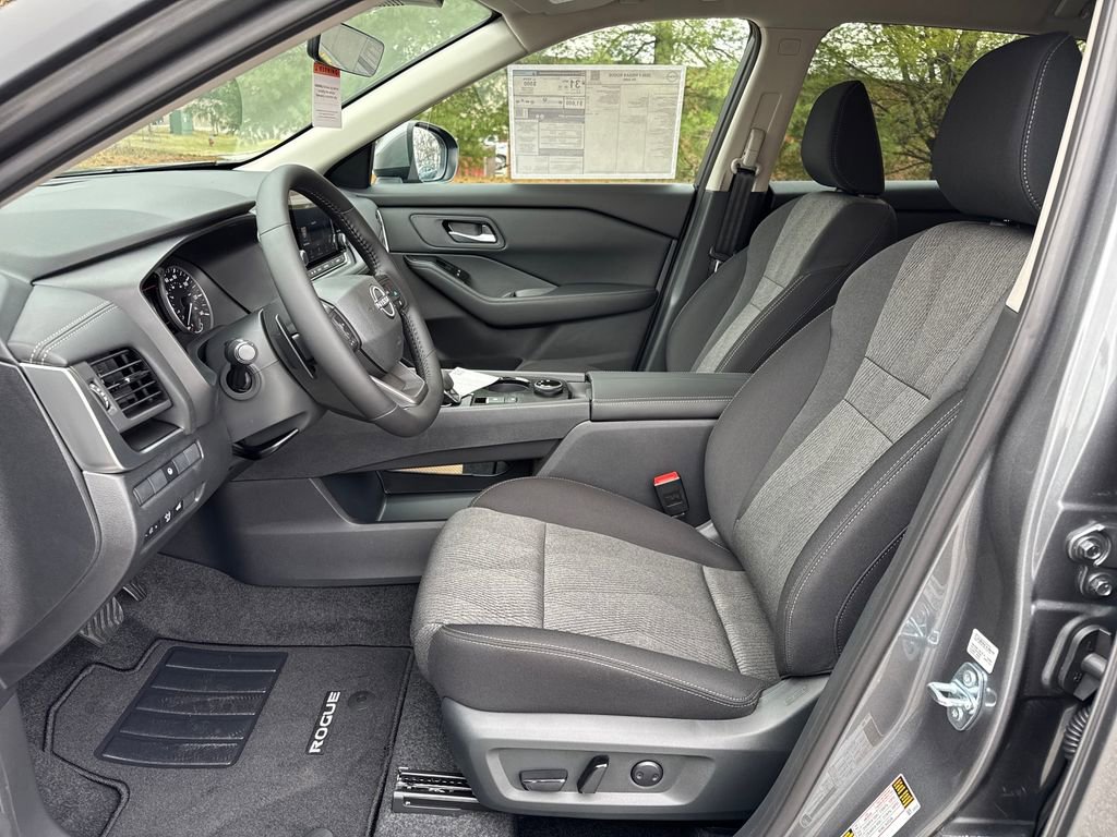 New 2026 Nissan Rogue SV w/ Cold Weather Package image 10