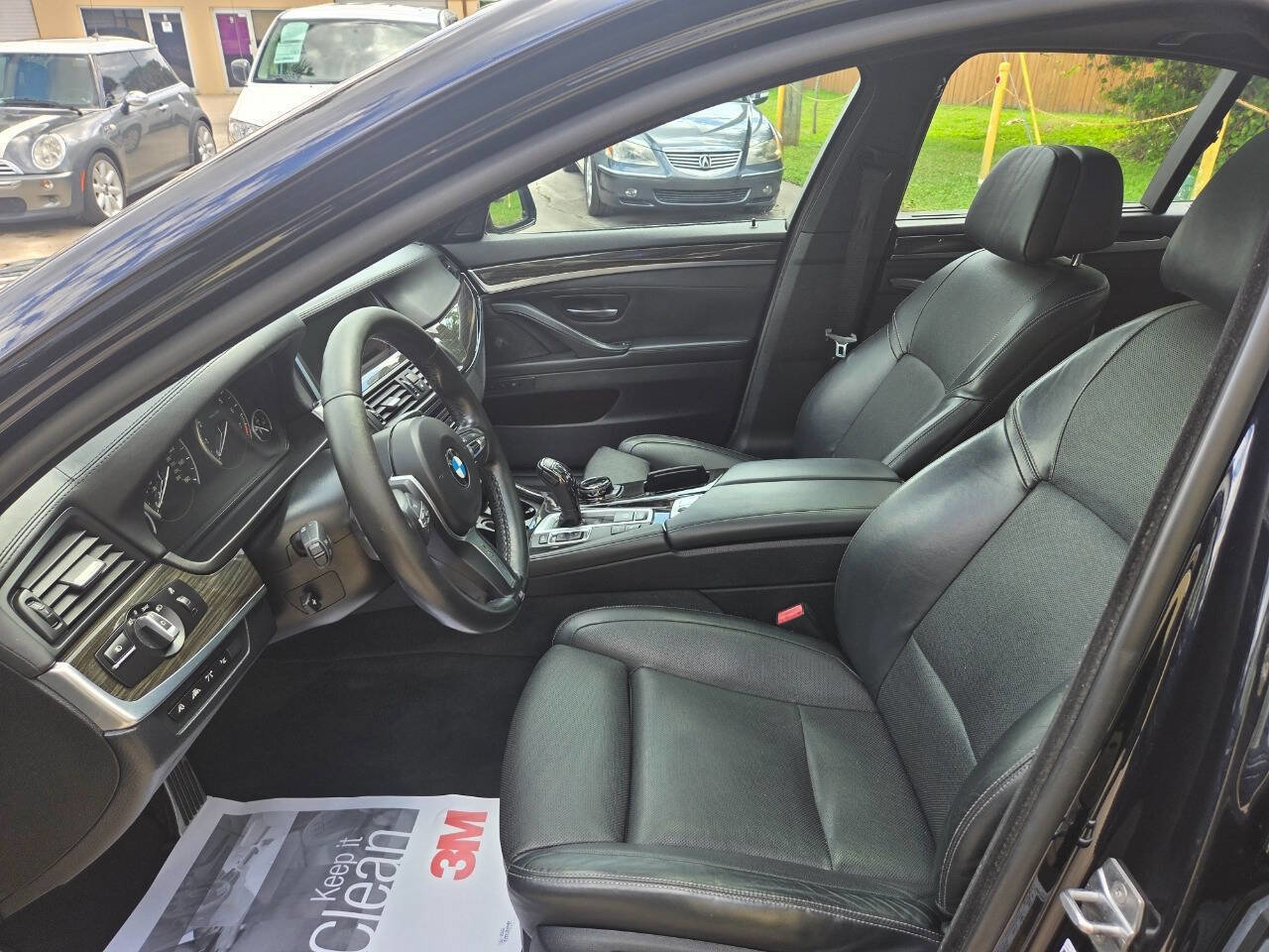 Used 2015 BMW 550i Sedan image 8