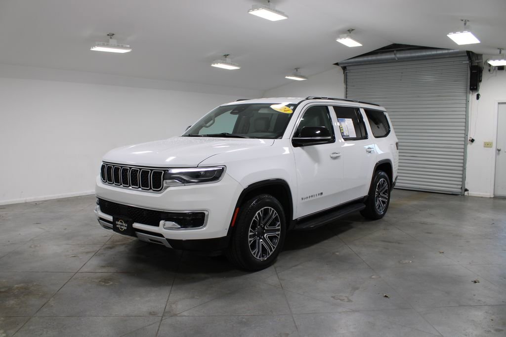 Used 2024 Jeep Wagoneer Series II image 4