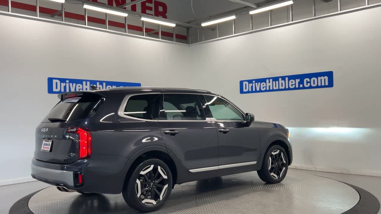 Used 2025 Kia Telluride S FWD image 2