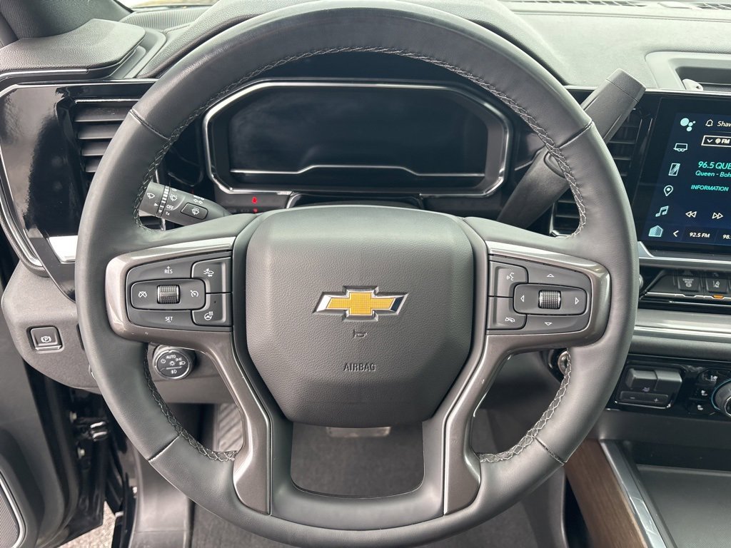 Used 2024 Chevrolet Silverado 3500 High Country w/ High Country Premium Package image 20