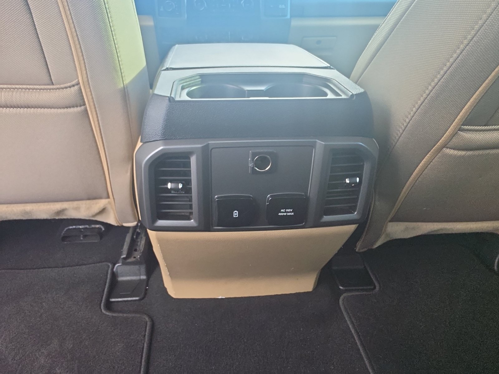 Used 2020 Ford F350 XLT w/ XLT Premium Package AWD/4WD image 24