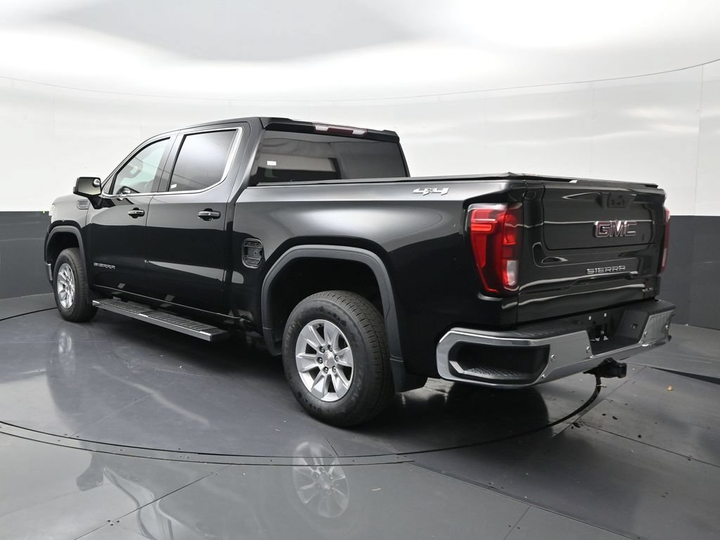 Used 2022 GMC Sierra 1500 SLE w/ Driver Alert Package I AWD/4WD image 3