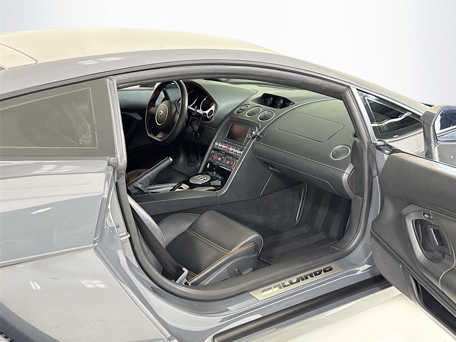 Used 2013 Lamborghini Gallardo LP 560-4 AWD/4WD image 27