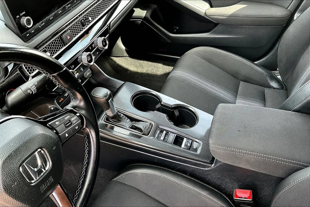 Used 2025 Honda Civic Sport image 19