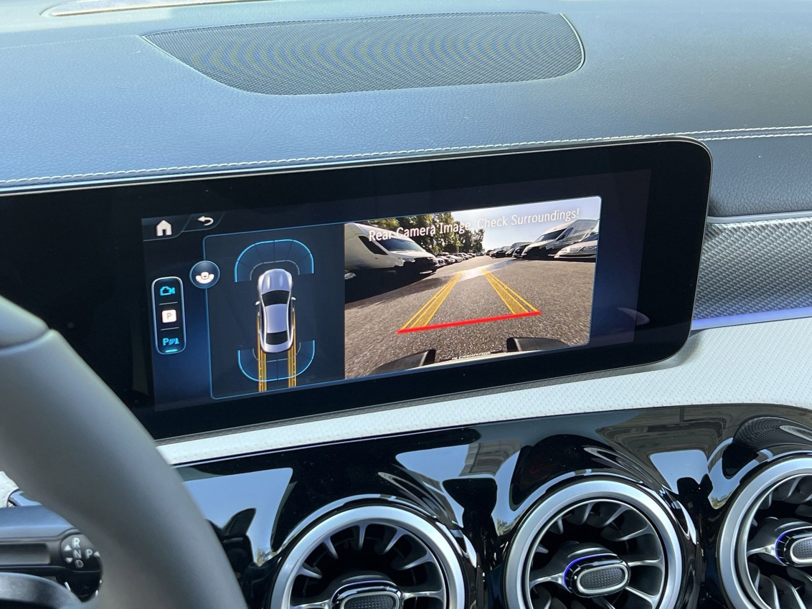 New 2025 Mercedes-Benz CLA 250 4MATIC image 17