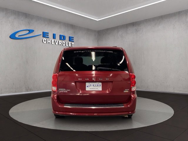 Used 2014 Dodge Grand Caravan SXT FWD image 11