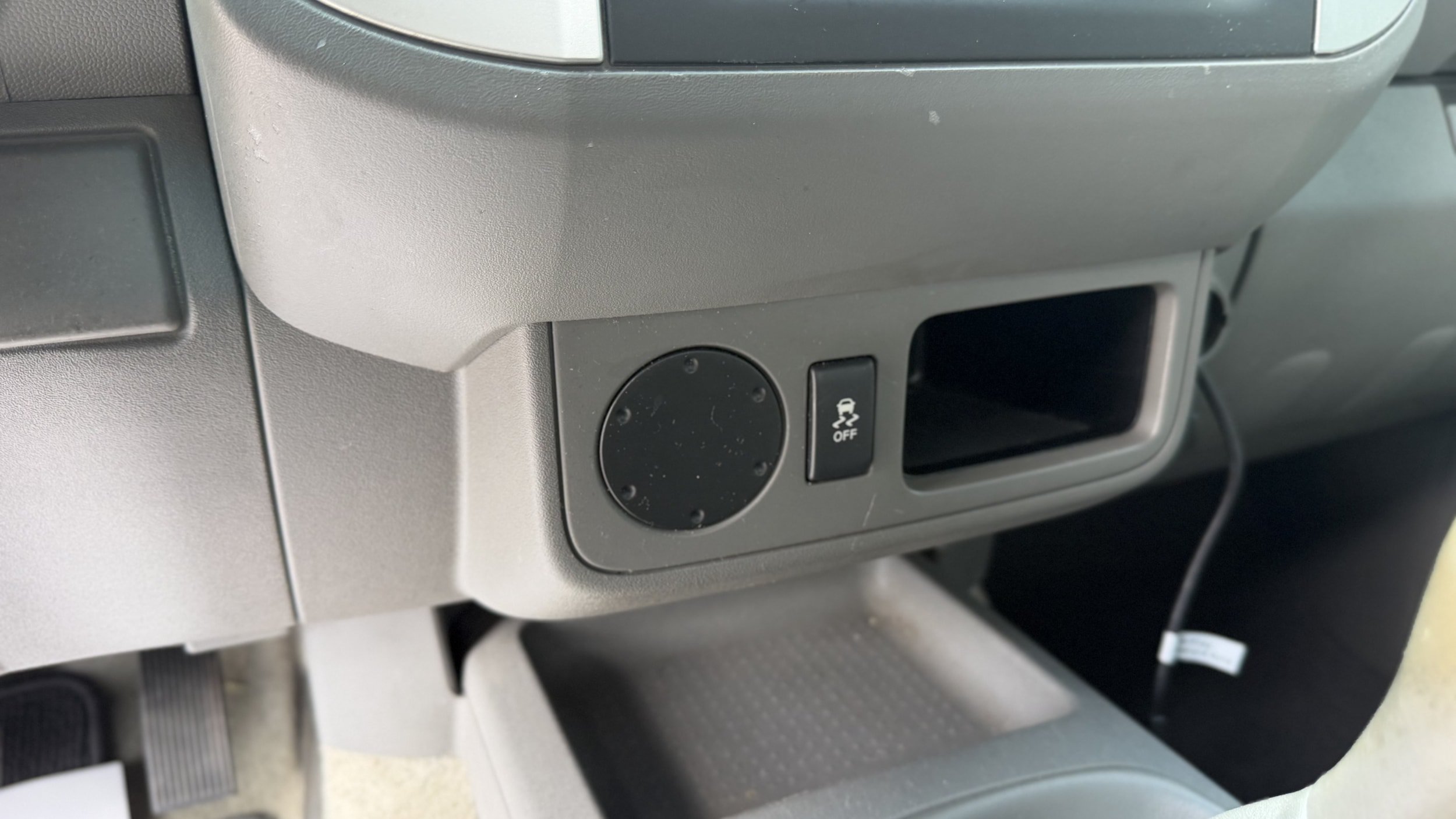Used 2014 Nissan Frontier S w/ S Preferred Package RWD image 28