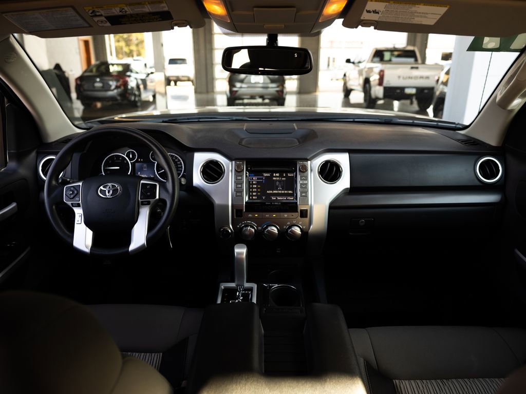 Used 2017 Toyota Tundra SR5 AWD/4WD image 20