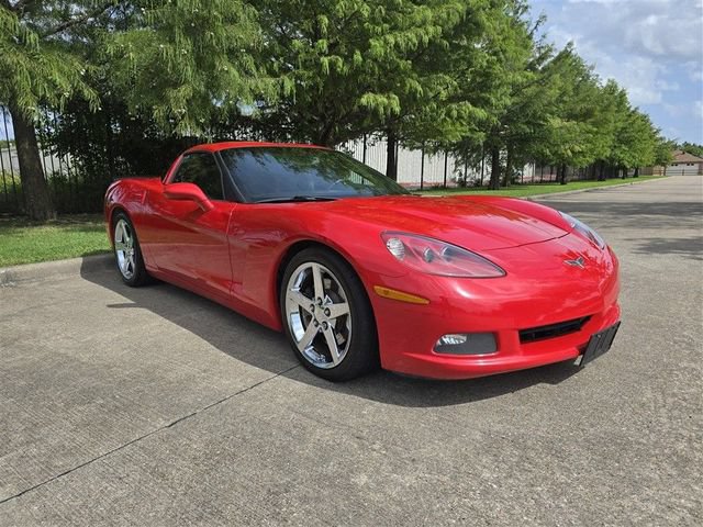 Used 2006 Chevrolet Corvette Coupe w/ Preferred Equipment Group RWD image 15