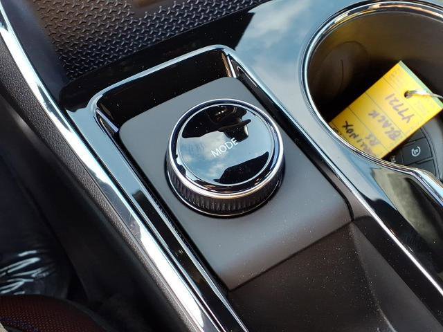 Used 2026 Chevrolet Equinox RS image 15